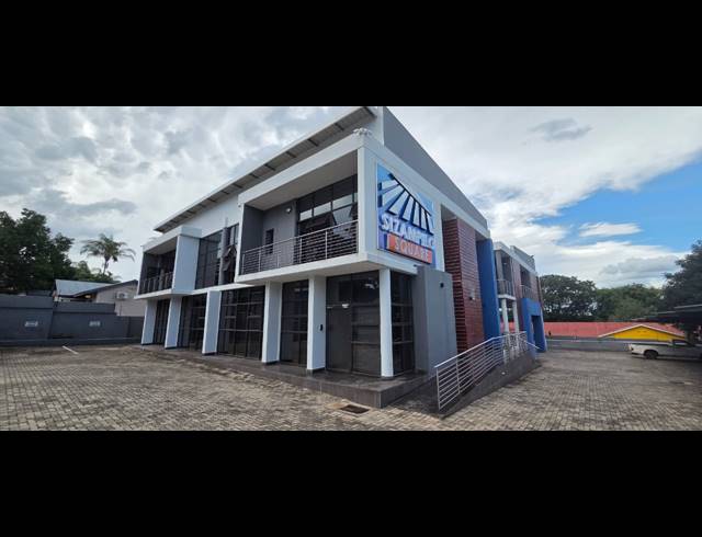 173M² OFFICE TO LET IN SONHEUWEL